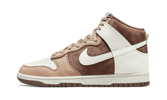 Dunk High Light Chocolate